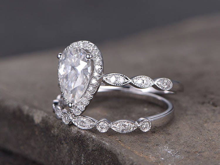 Pear shaped silver ring set/Cubic Zirconia wedding band/CZ Engagement ring/stack ring/2PC Matching Ring/Marquise band/White gold plated