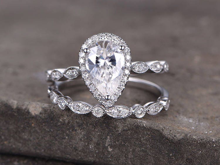 Pear shaped silver ring set/Cubic Zirconia wedding band/CZ Engagement ring/stack ring/2PC Matching Ring/Marquise band/White gold plated