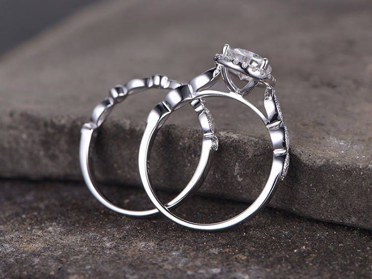 Pear shaped silver ring set/Cubic Zirconia wedding band/CZ Engagement ring/stack ring/2PC Matching Ring/Marquise band/White gold plated
