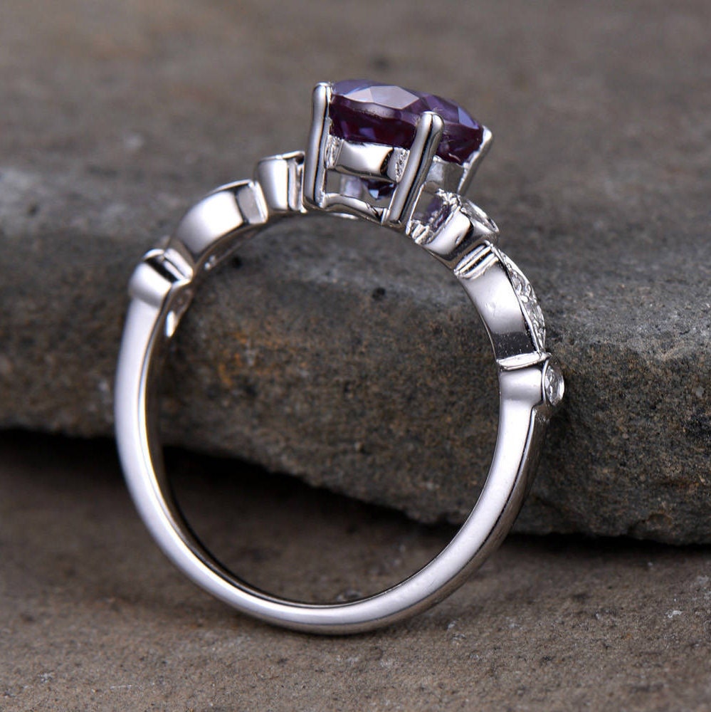 Alexandrite Engagement Ring Art Deco Wedding Band 6.5mm Round Cut Color Change Gemstone Solitaire Ring White Gold Plated Silver Bridal Ring
