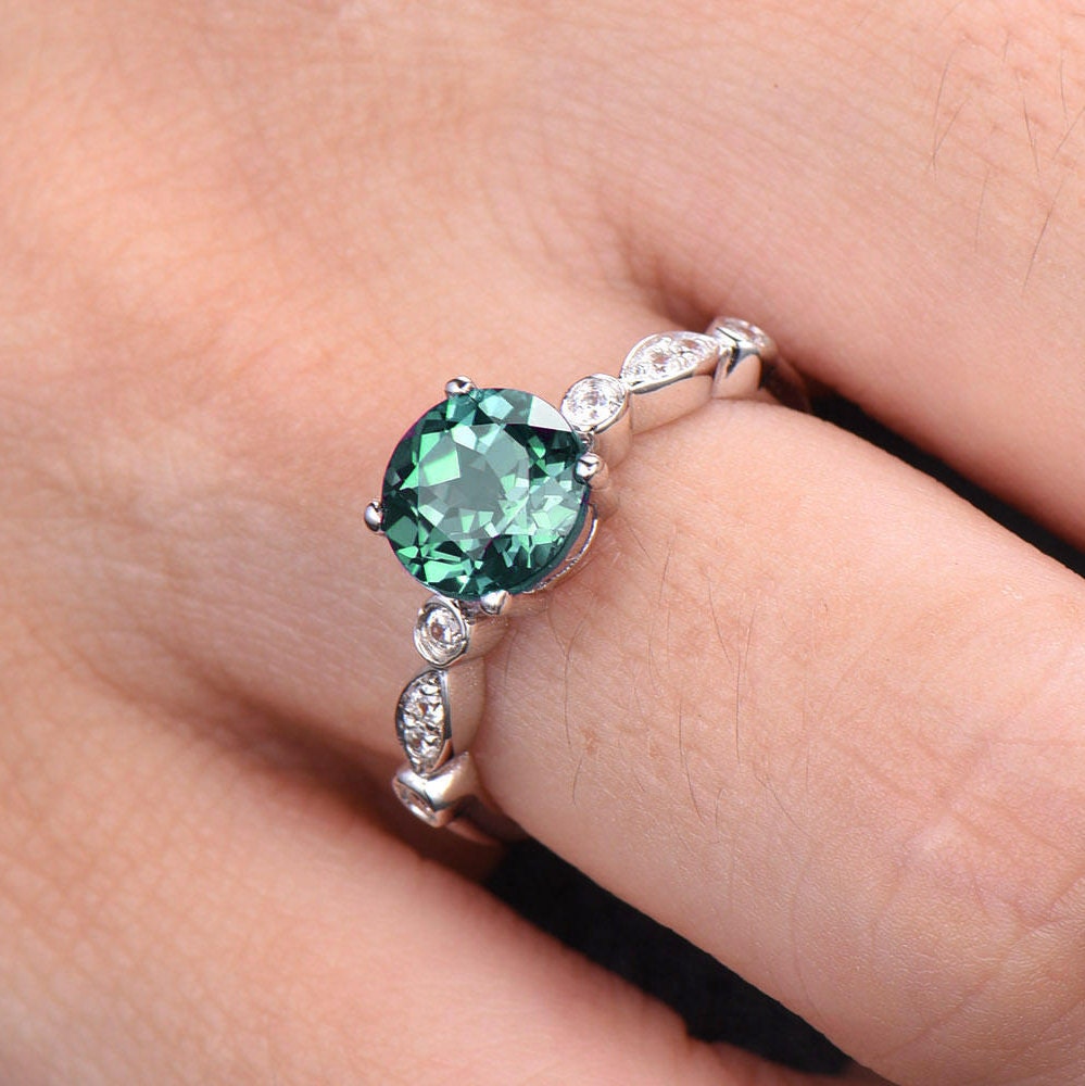 Alexandrite Engagement Ring Art Deco Wedding Band 6.5mm Round Cut Color Change Gemstone Solitaire Ring White Gold Plated Silver Bridal Ring