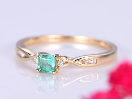 0.27ct emerald ring raw emerald engagement ring 3.5mm emerald cut natural gemstone ring twisted daimond band petit ring solid 14k rose gold