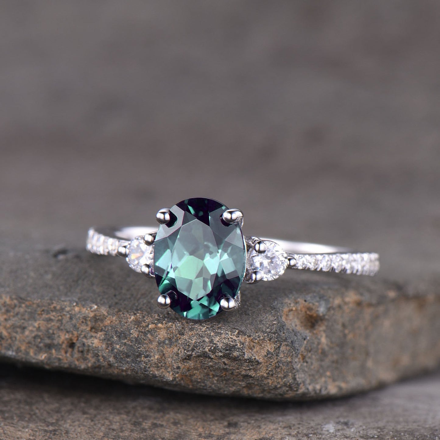 Oval Alexandrite Ring, Alexandrite Man Made Diamond Three Stone Engagement Ring, 14K Gold Ring, Alexandrite Engagement Ring, Silver Rings