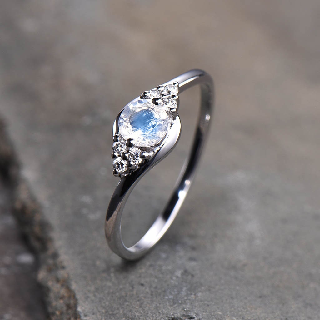 Dainty 5mm Round Moonstone Engagement Ring, Moonstone Ring, Silver Moonstone Ring, Wedding Ring, Gemstone Ring, Promise Ring, Delicate Ring