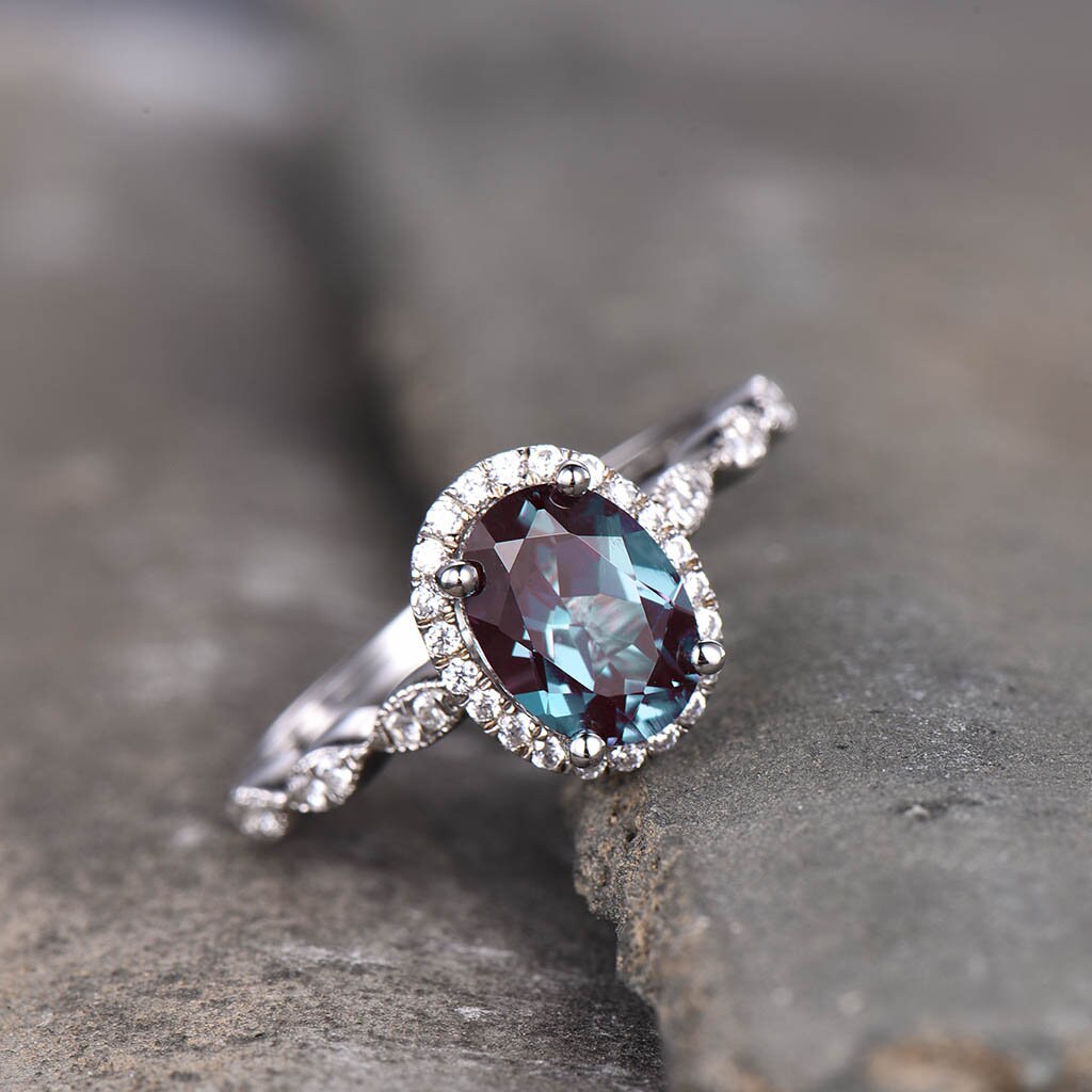 Oval Alexandrite Ring, Sterling Silver Ring, Alexandrite Wedding Ring Set, Engagement Ring, Promise Ring, Color Changing Stone, Gift for Her