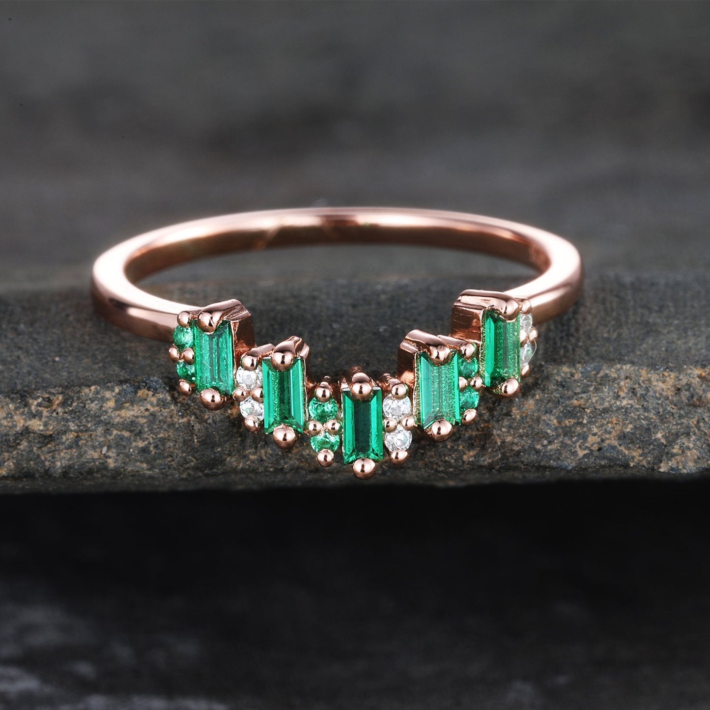 Vintage Curved Emerald Band Baguette Cut Emerald Wedding Ring Rose Gold Ring Green Stone Ring Stacking Matching Band May Birthstone