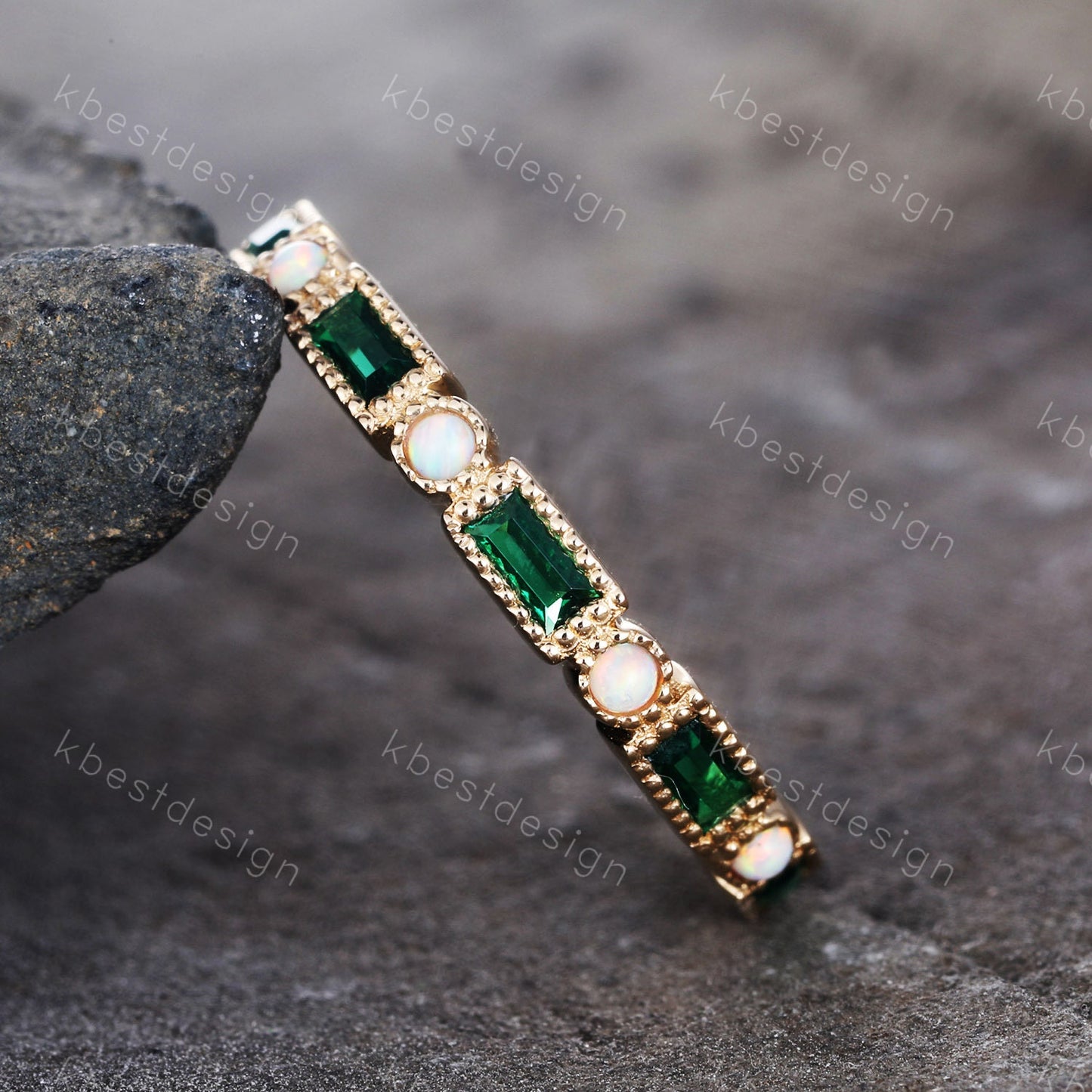 Emerald Wedding Band Baguette Emerald and Opal Wedding Ring Eemrald Gold Ring Vintage Art Deco Stacking Band Anniversary Ring Gift