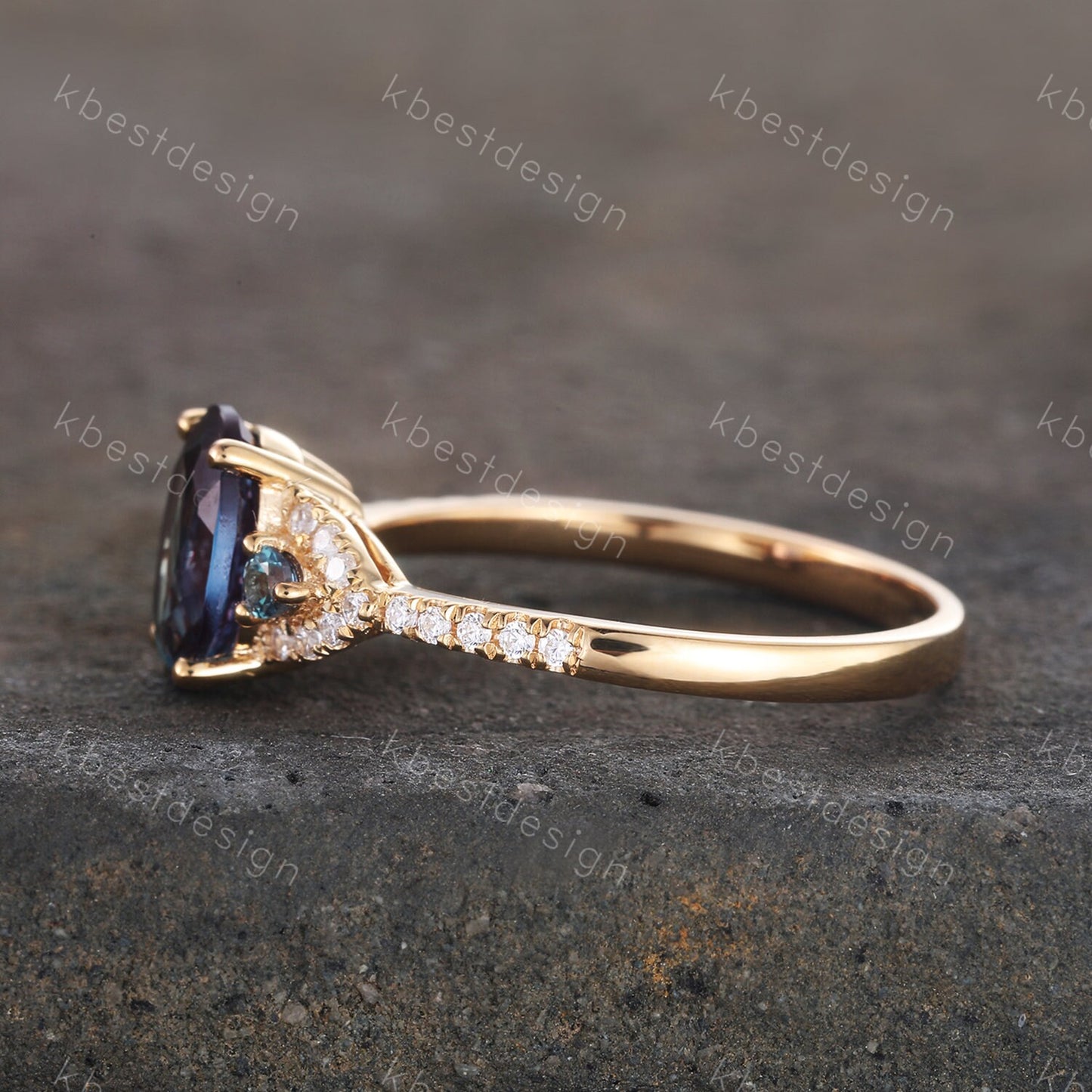 Oval Alexandrite Engagement Ring Solid Yellow Gold Alexandrite Ring Dainty Ring June Birthstone Ring Promise Ring Anniversary Ring