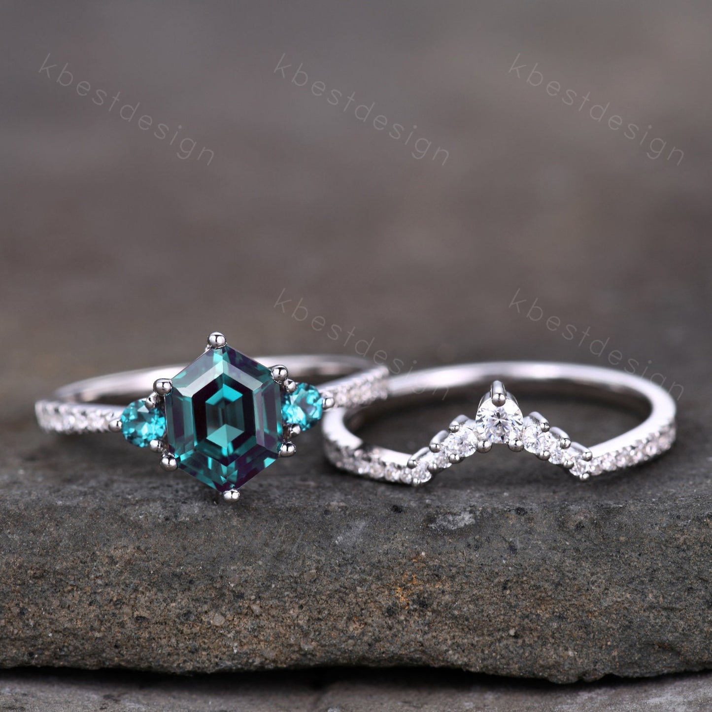 Unique Hexagon Cut Alexandrite Engagement Ring Set Women White Gold Rings Vintage Three Stone Bridal Wedding Set Promise Anniversary Gift