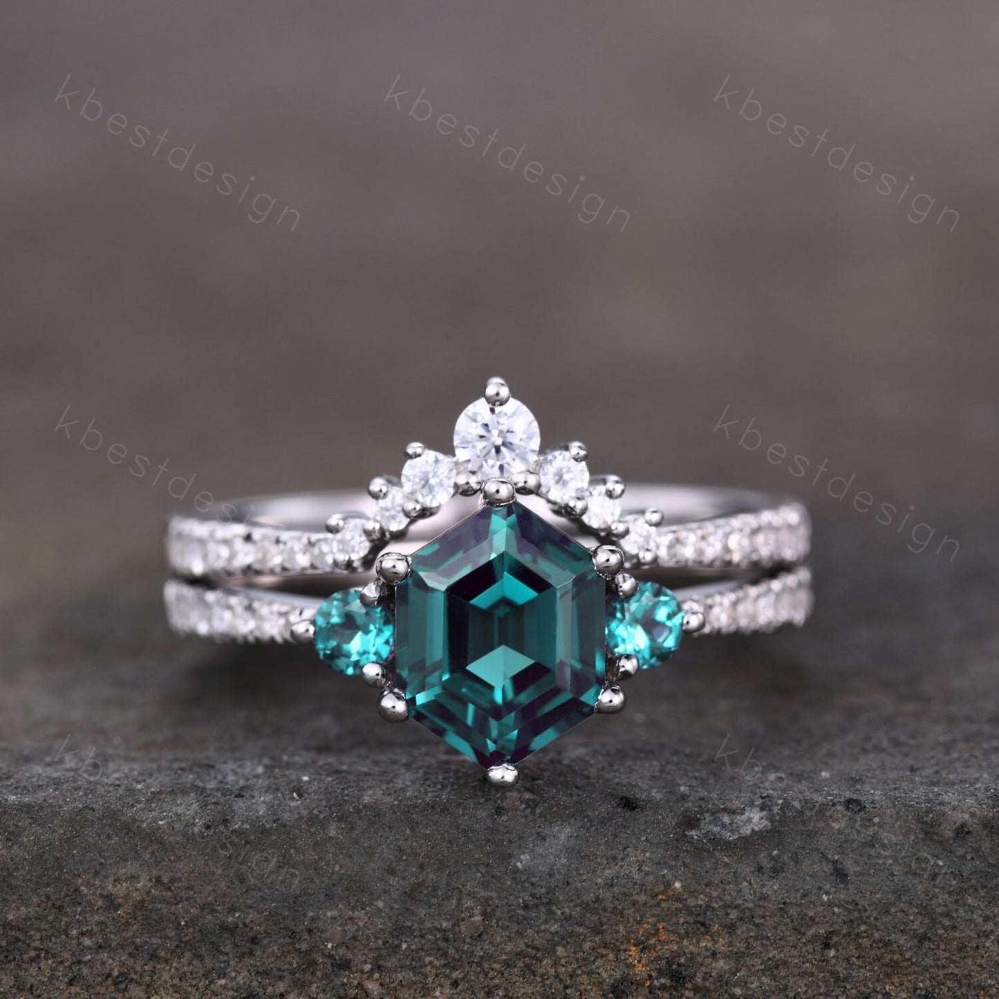 Unique Hexagon Cut Alexandrite Engagement Ring Set Women White Gold Rings Vintage Three Stone Bridal Wedding Set Promise Anniversary Gift
