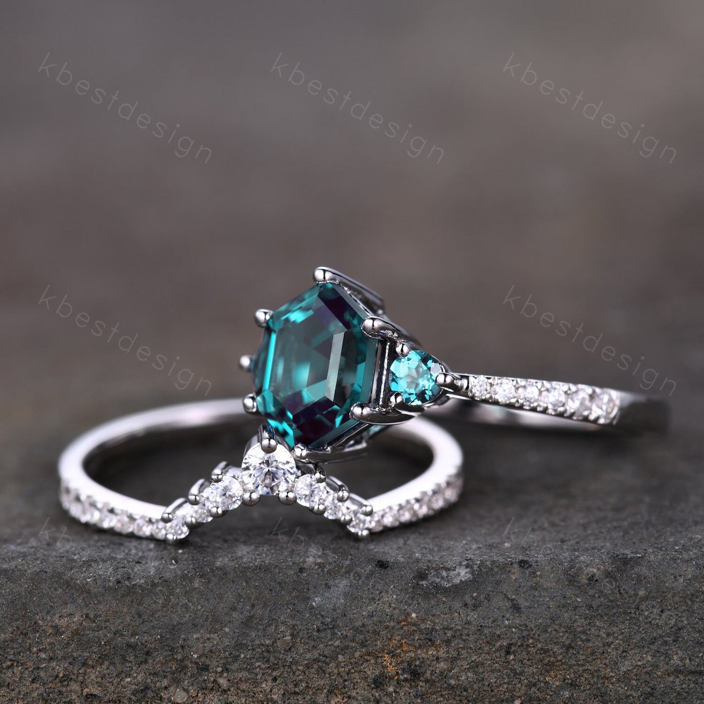 Unique Hexagon Cut Alexandrite Engagement Ring Set Women White Gold Rings Vintage Three Stone Bridal Wedding Set Promise Anniversary Gift