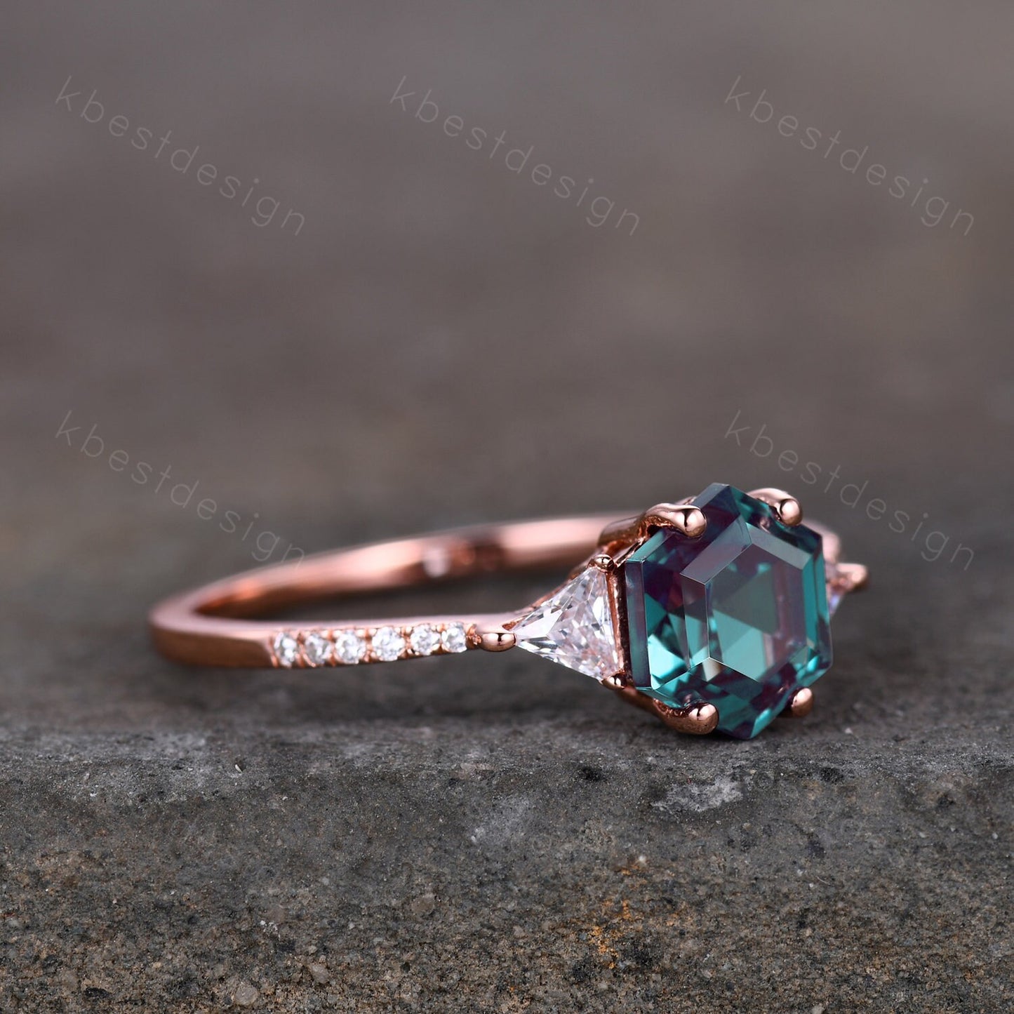 Hexagon cut Alexandrite ring Rose gold ring for women Vintage Alexandrite engagement ring unique three stone moissanite ring Promise gift
