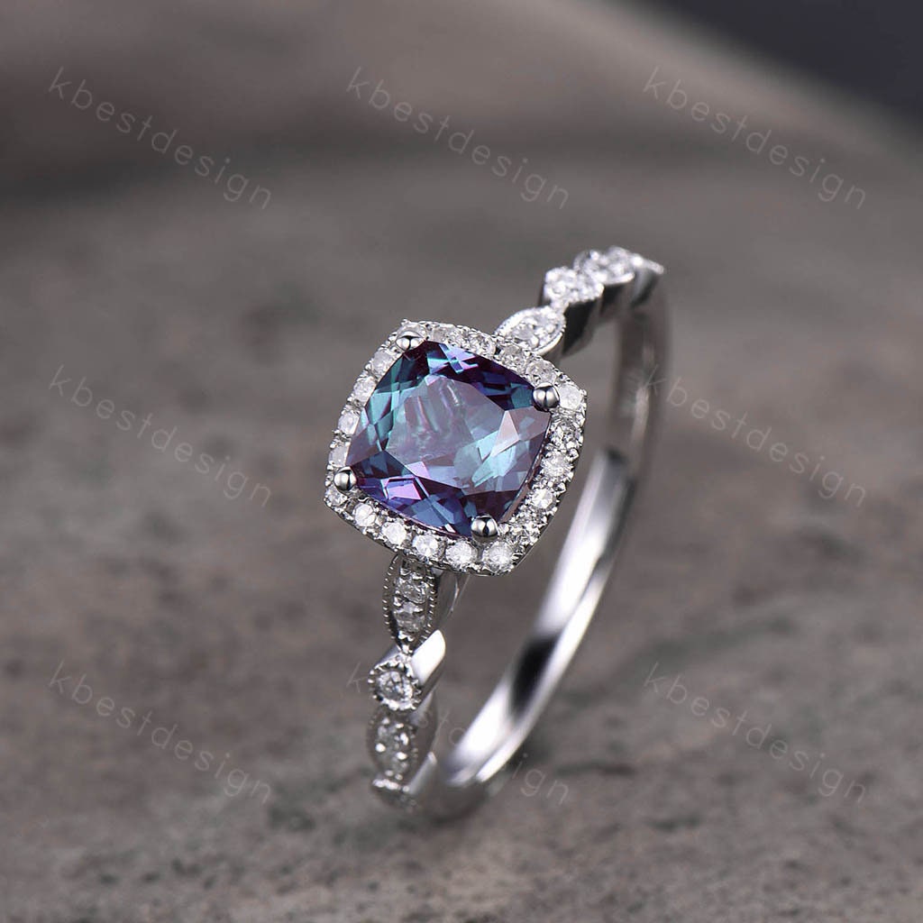 Art Deco Alexandrite Engagement Ring Cushion cut Ring Dainty Women Silver Wedding Ring Moissanite Halo Ring Promise Ring Anniversary Gift