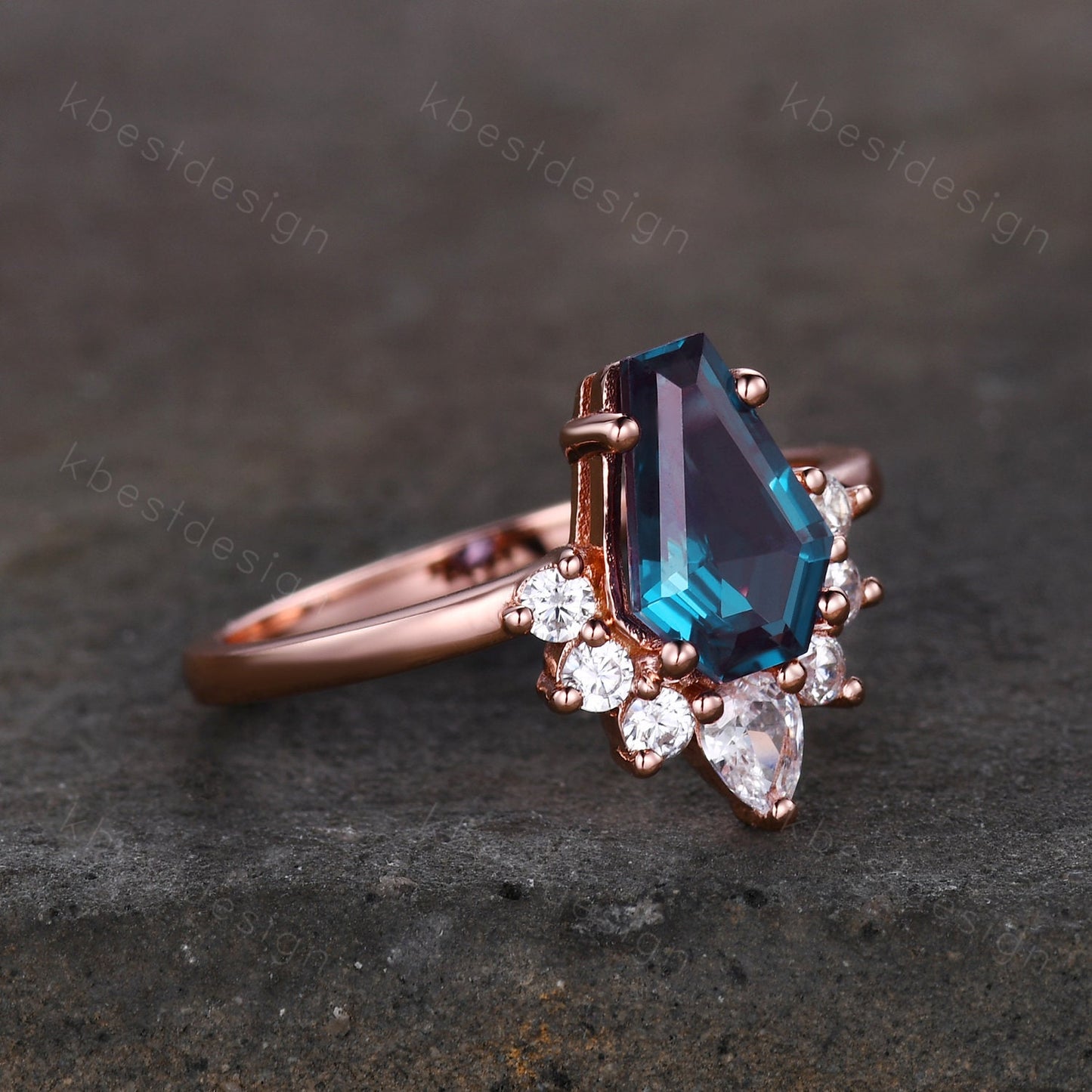 Coffin Alexandrite Engagement Ring Vintage 14K Rose Gold Ring Art Deco Unique Moissanite Bridal Anniversary Promise Ring June Birthstone
