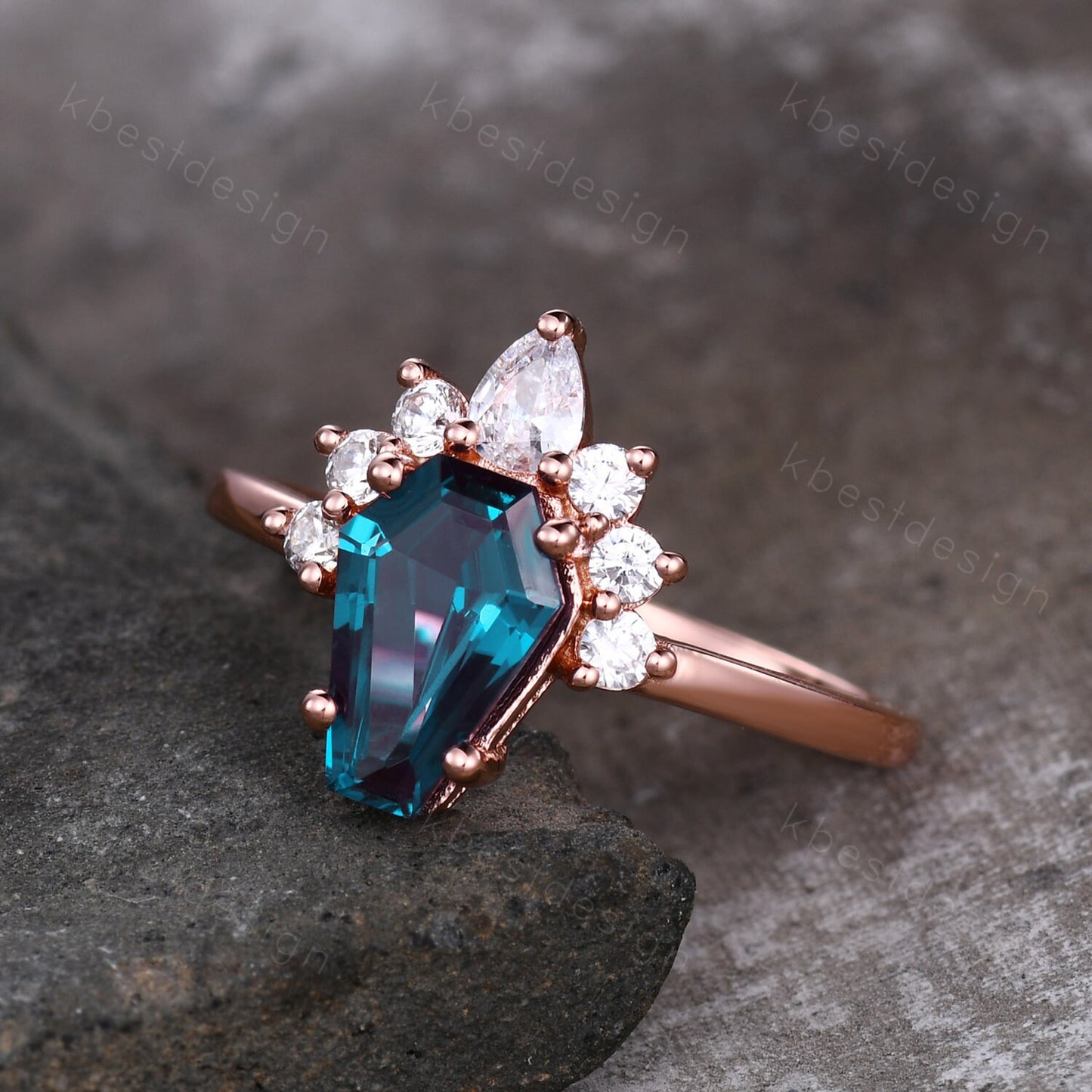 Coffin Alexandrite Engagement Ring Vintage 14K Rose Gold Ring Art Deco Unique Moissanite Bridal Anniversary Promise Ring June Birthstone