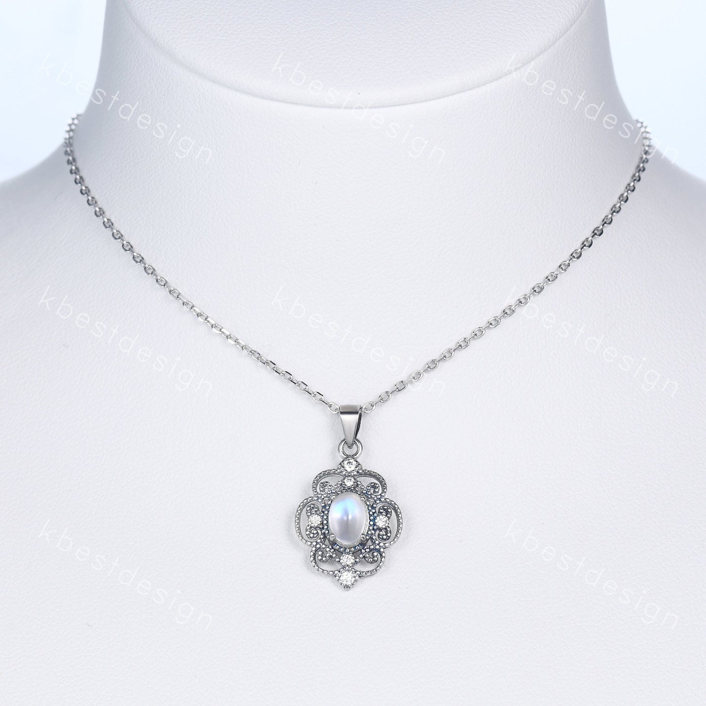 Antique Moonstone Necklace, Silver Moonstone Necklace, Crystal Pendant Necklace, Gift for Her, Oval Stone Necklace, Vintage Necklace
