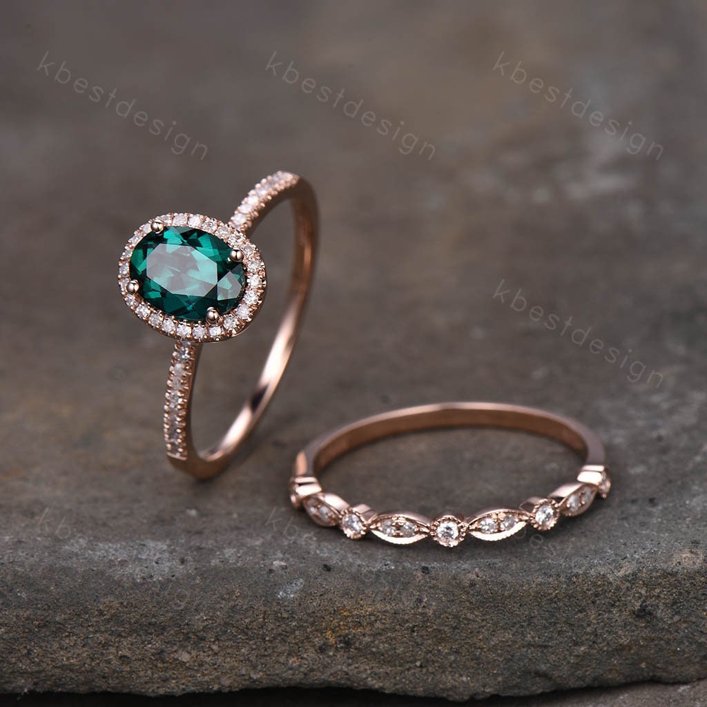 Emerald ring vintage unique oval emerald engagement ring set 14k solid gold ring for women Art deco moissanite wedding band May birthstone