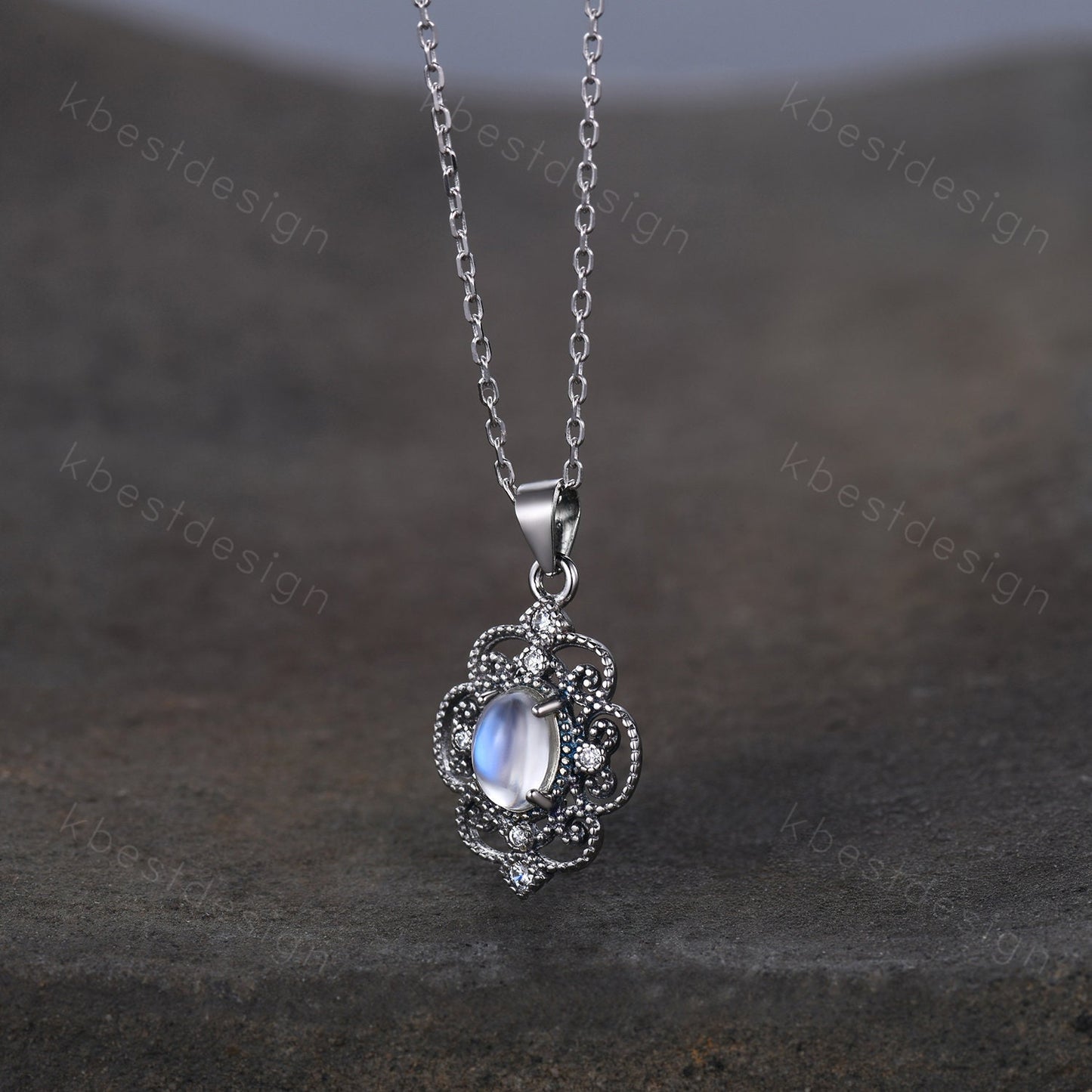 Antique Moonstone Necklace, Silver Moonstone Necklace, Crystal Pendant Necklace, Gift for Her, Oval Stone Necklace, Vintage Necklace