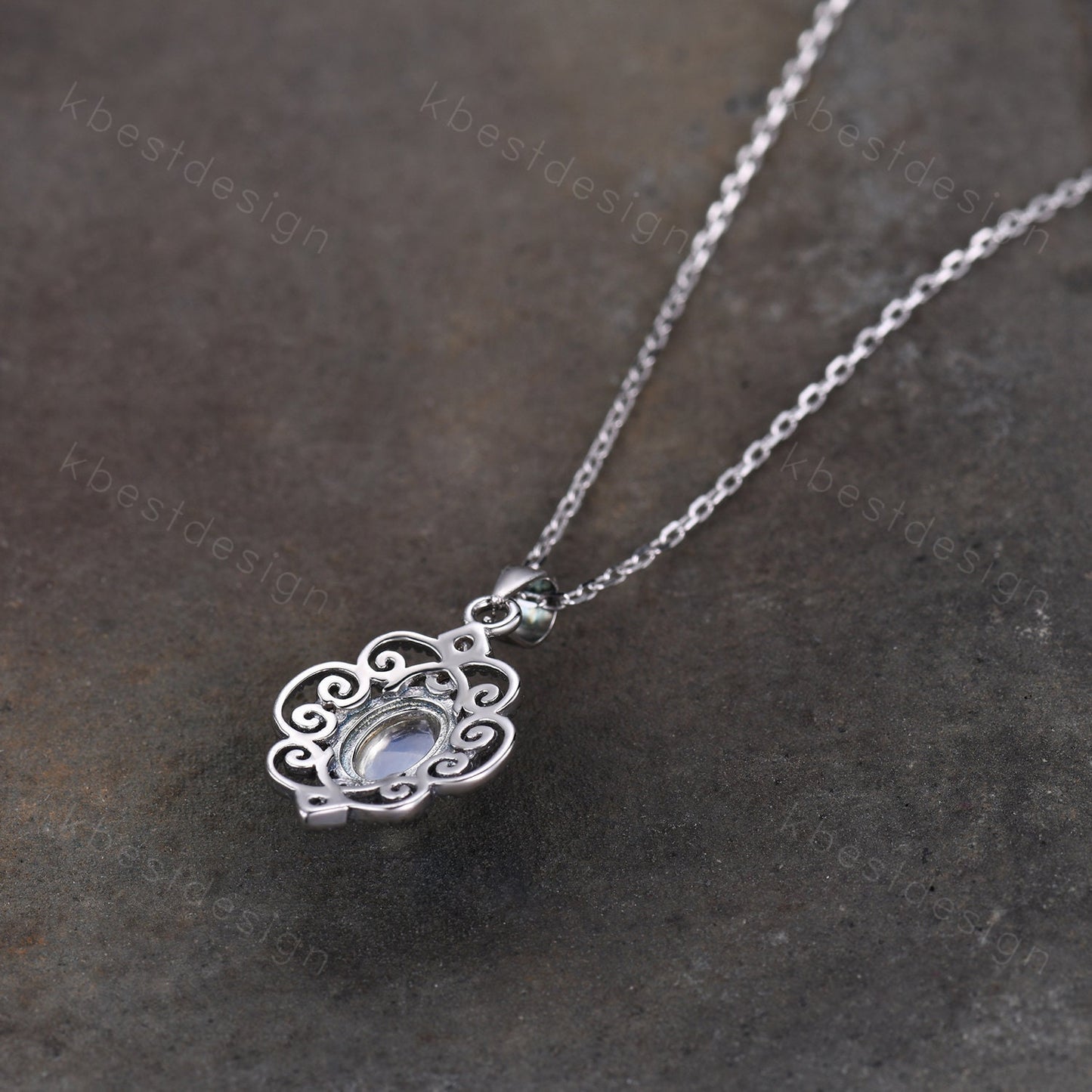 Antique Moonstone Necklace, Silver Moonstone Necklace, Crystal Pendant Necklace, Gift for Her, Oval Stone Necklace, Vintage Necklace
