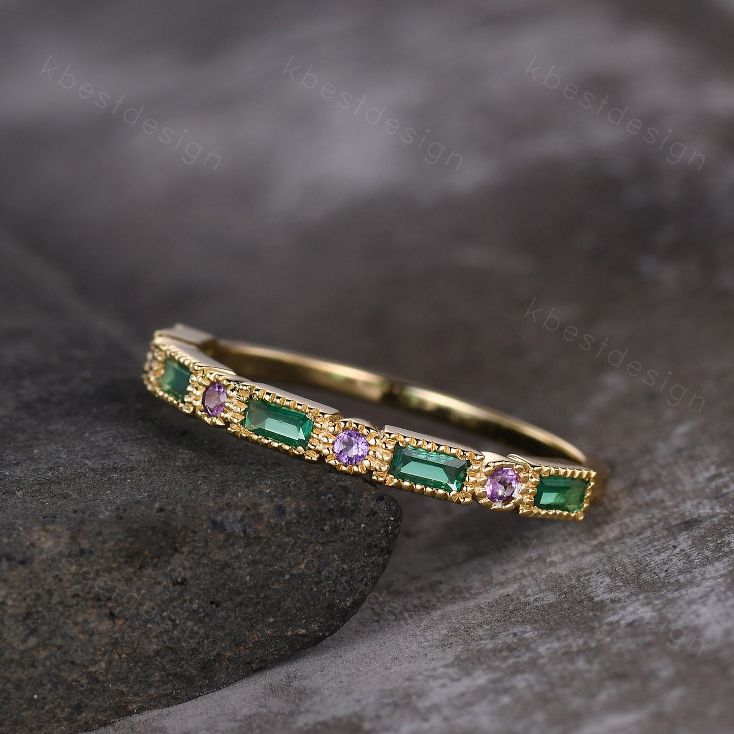 Art Deco Emerald wedding band solid 14k Yellow gold emerald amethyst wedding band vintage baguette Stacking ring women Anniversary band