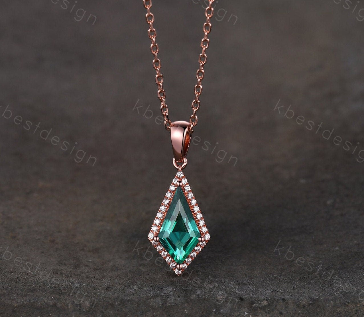Kite cut green emerald necklace solid 14k 18k gold vintage unique customized pendant necklace women May birthstone bridal anniversary gift