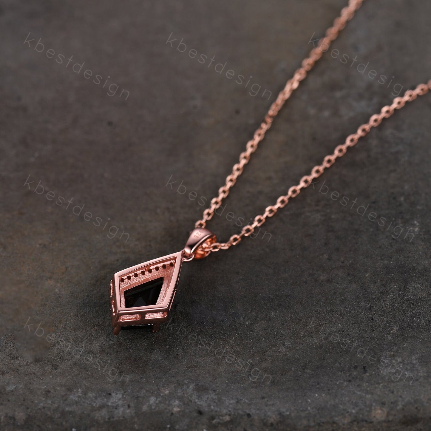 Kite Shaped Alexandrite Necklace For Women Vintage Unique Moissanite/Diamond Halo Pendant Necklace June Birthstone Necklace Anniversary Gift