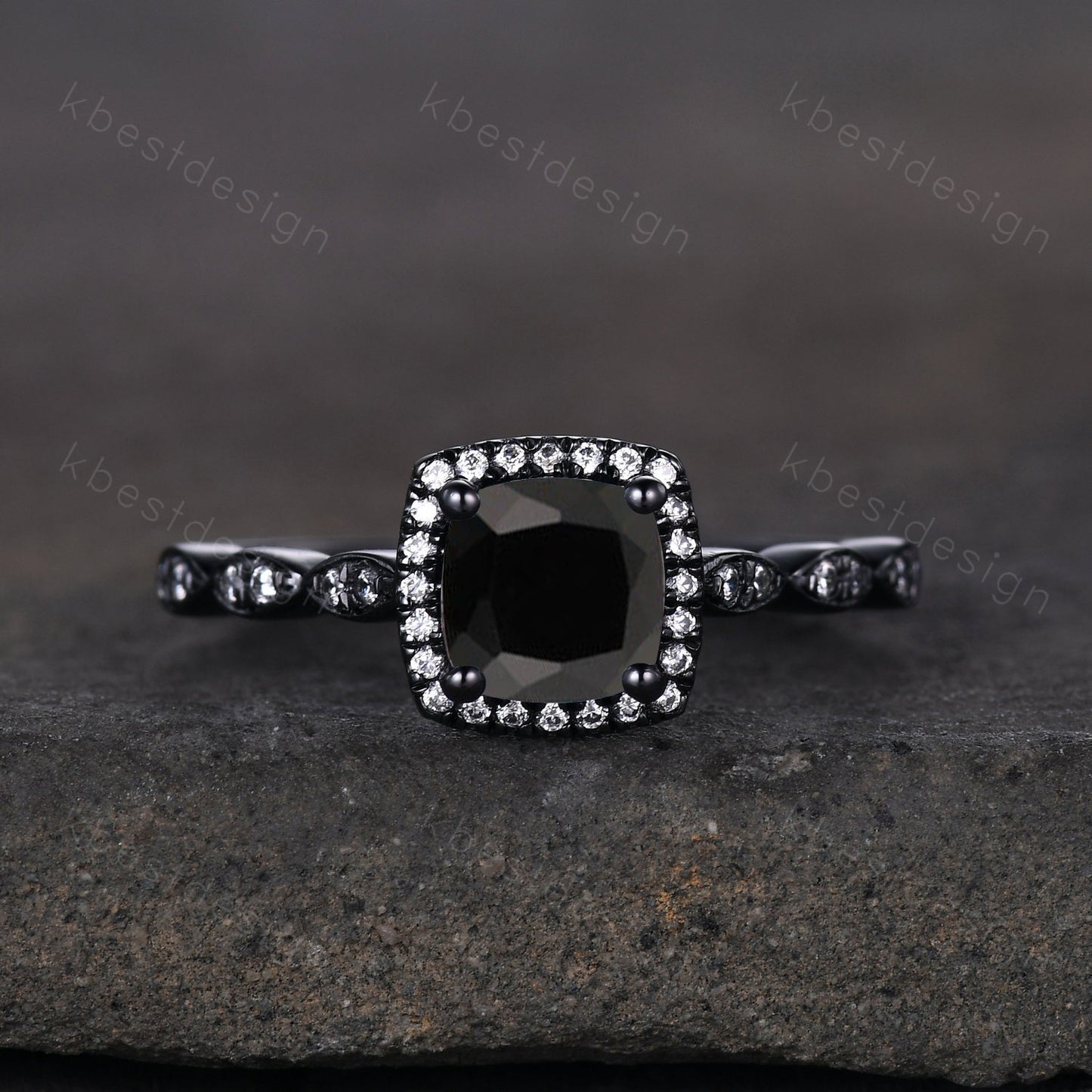 Cushion Cut Natural Black Onyx Engagement Ring Unique Black Gold Ring Vintage Halo Engagement Ring Art Deco Anniversary gift for women