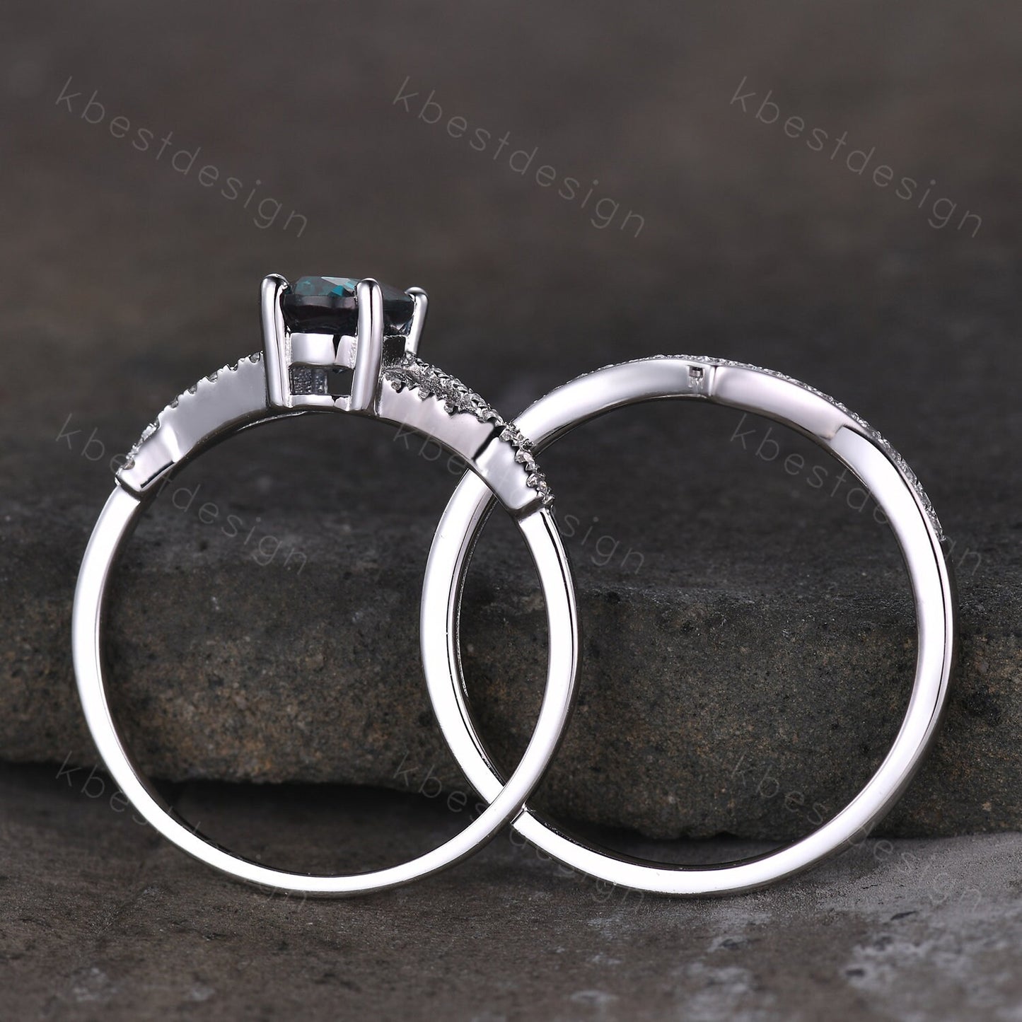 Oval cut Alexandrite bridal ring set vintage unique Alexandrite engagement ring curved moissanite ring set for women silver ring