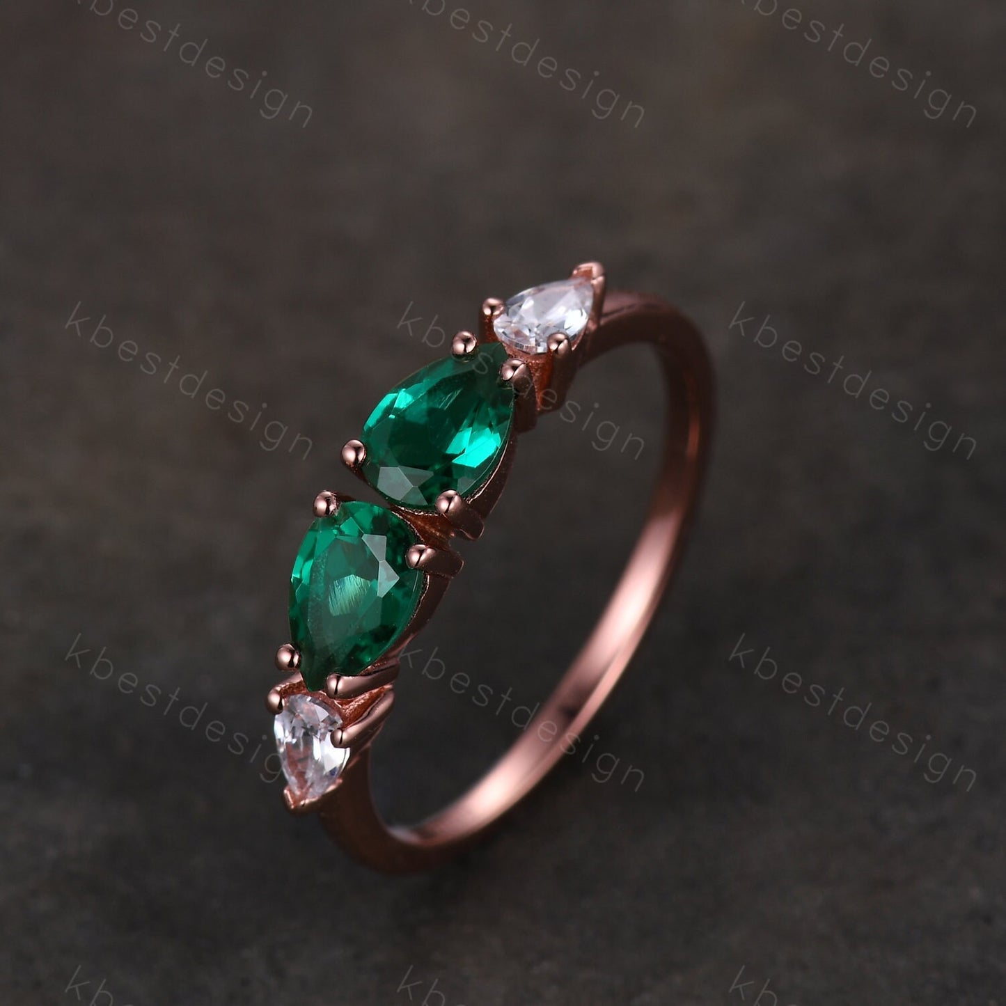 Pear cut emerald engagement ring art deco rose gold moissanite ring vintage teardrop green emerald ring unique 4 stone bridal wedding ring