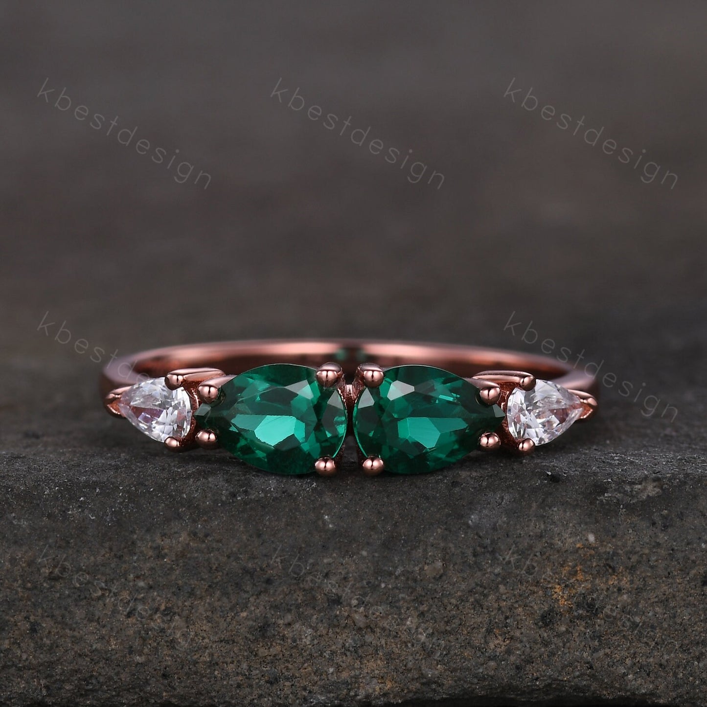 Pear cut emerald engagement ring art deco rose gold moissanite ring vintage teardrop green emerald ring unique 4 stone bridal wedding ring