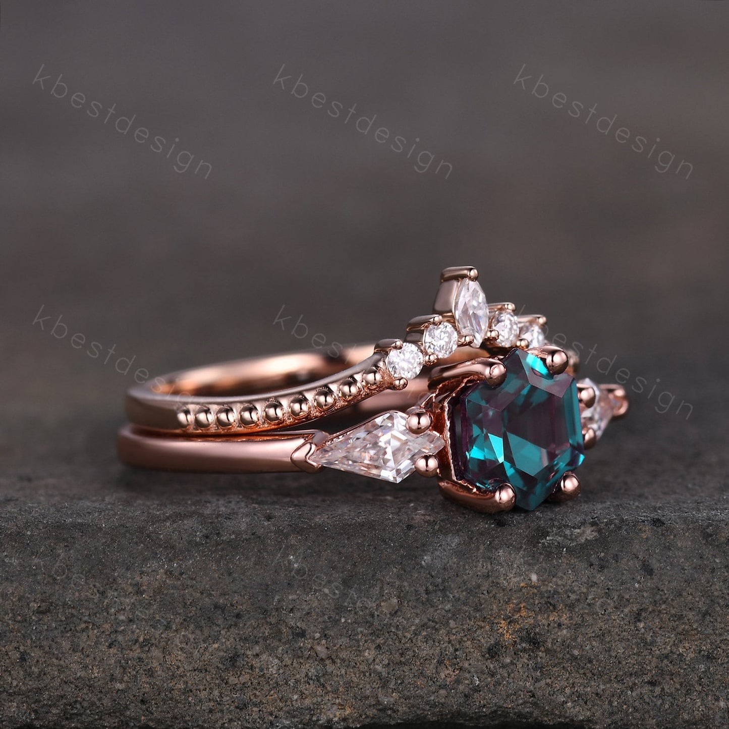 Vintage Hexagon Alexandrite engagement ring set women rose gold ring kite cut Moissanite ring unique Personalized wedding bridal ring set
