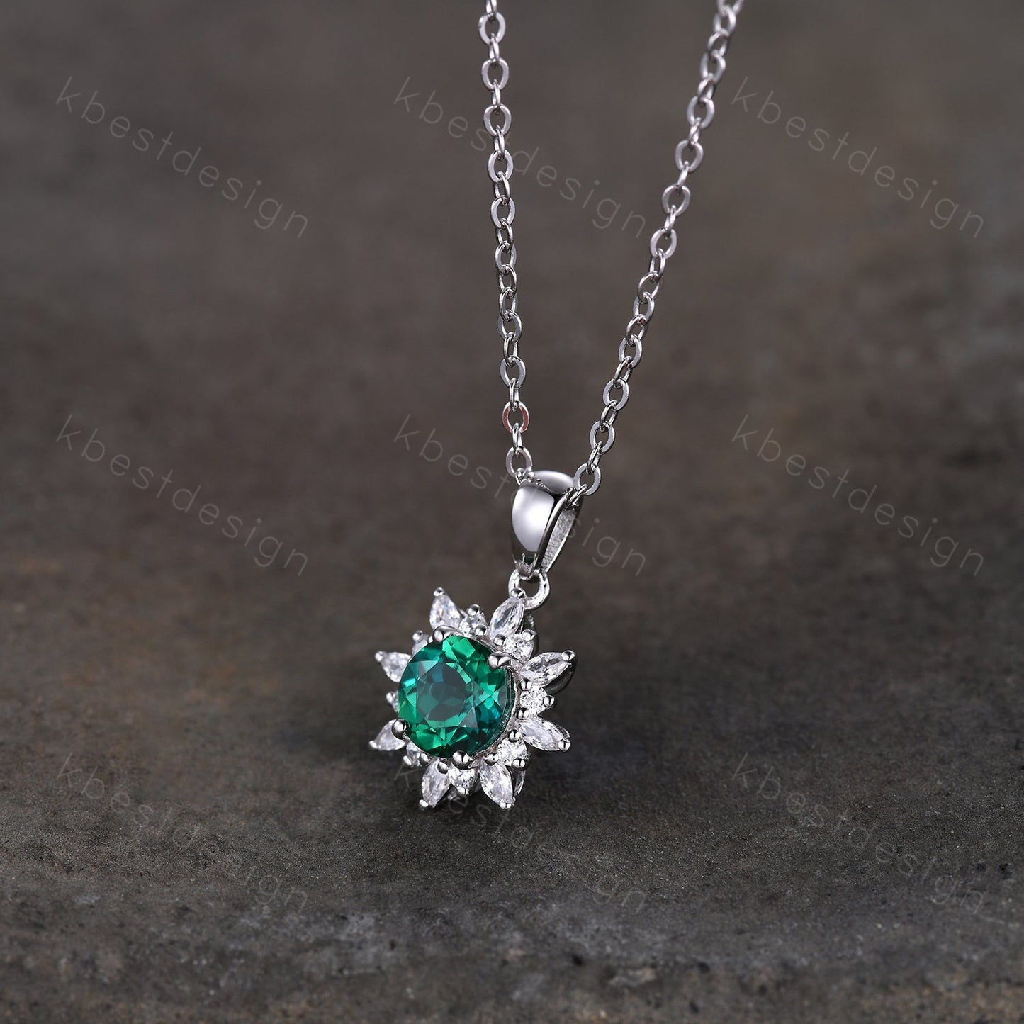 Round cut green emerald necklace solid 14k 18k white gold vintage unique Personalized pendant women moissanite anniversary bridal gift