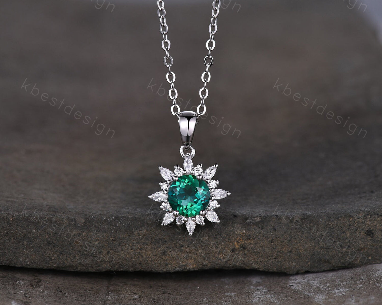 Round cut green emerald necklace solid 14k 18k white gold vintage unique Personalized pendant women moissanite anniversary bridal gift