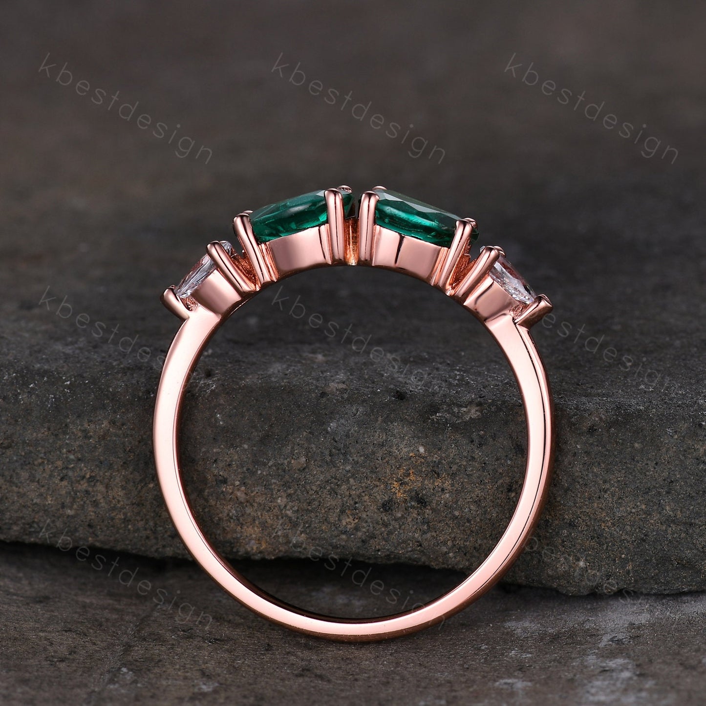 Pear cut emerald engagement ring art deco rose gold moissanite ring vintage teardrop green emerald ring unique 4 stone bridal wedding ring