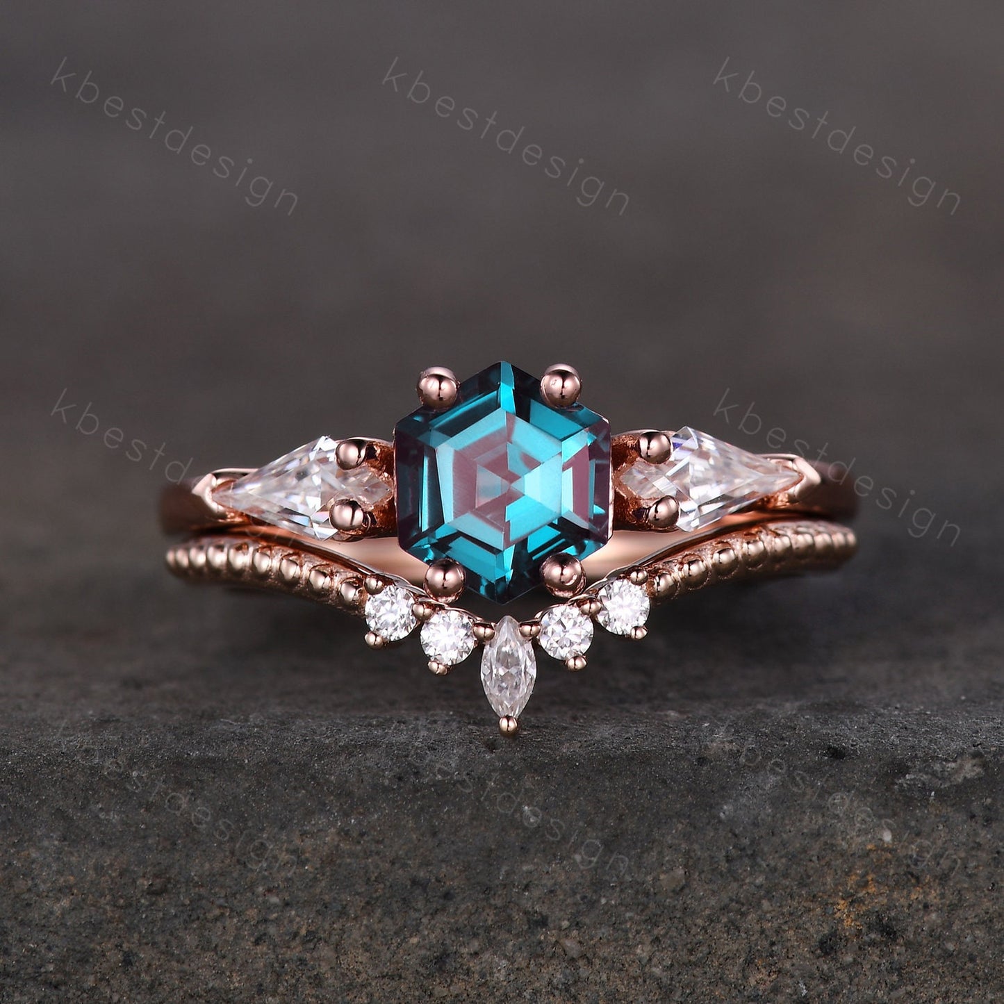 Vintage Hexagon Alexandrite engagement ring set women rose gold ring kite cut Moissanite ring unique Personalized wedding bridal ring set