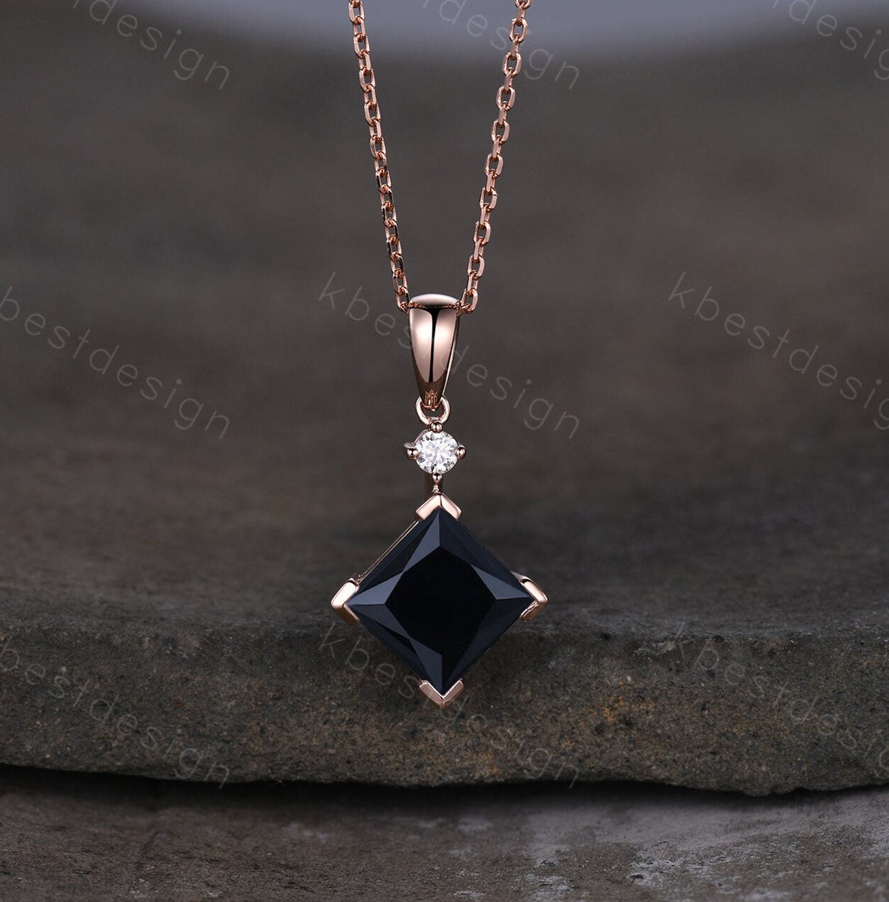 3CT Princess Cut Natural Black Onyx Necklace 14K Rose Gold Unique Black Gemstone Pendant for Women Vintage Personalized Anniversary Necklace