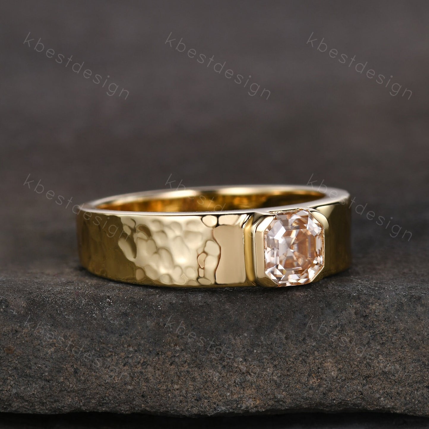 Mens Champagne Moissanite Wedding Band, Asscher Cut Moissanite Mens Wedding Band, Solid Gold 10k/14k/18k Wedding Ring, Mens Hammered Ring