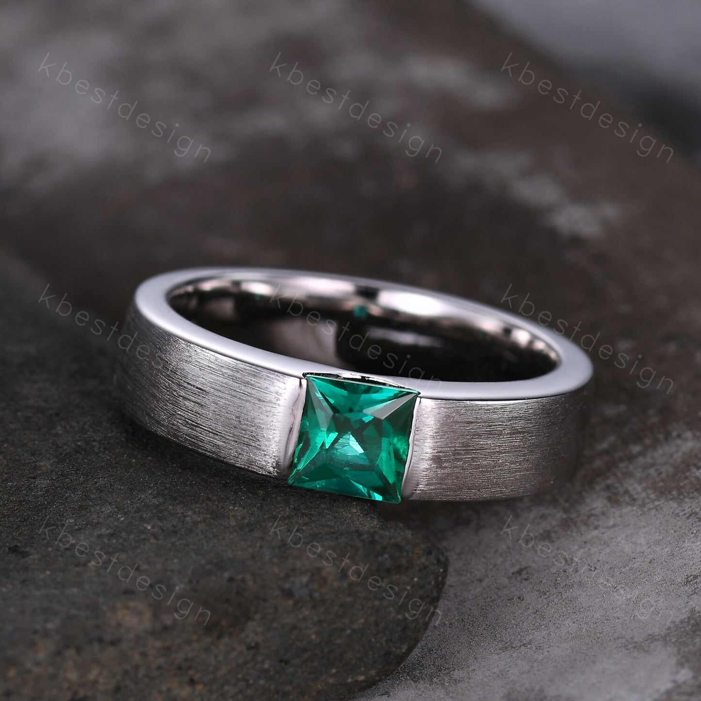 Mens Green Emerald Wedding Band, 5mm Princess Cut Green Emerald Mens Wedding Band, Solid Gold 10k/14k/18k Wedding Ring, His Wedding Band