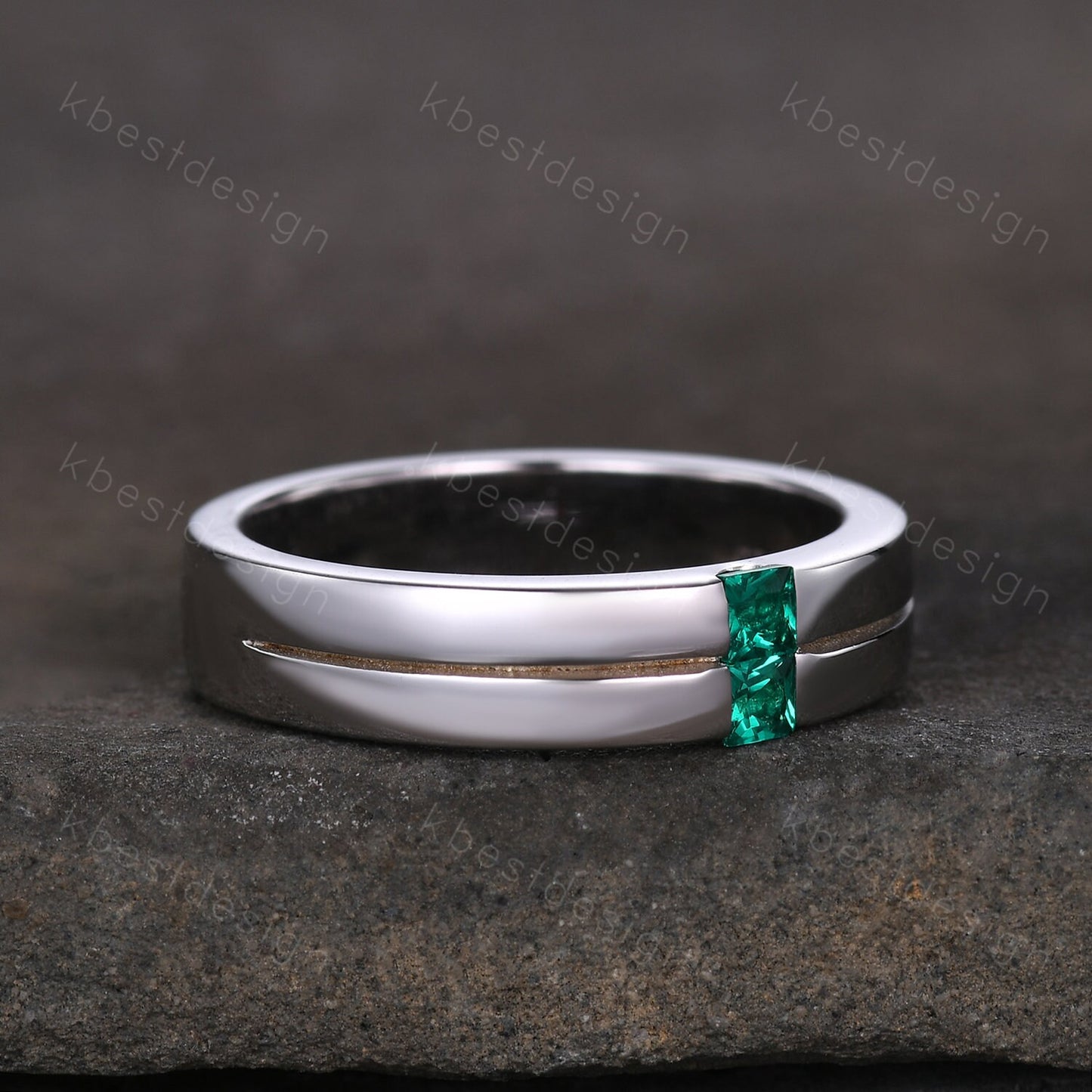 Mens Green Emerald Wedding Band, Princess Cut Double Green Emeralds Mens Wedding Band, Solid Gold 10k/14k/18k Wedding Ring