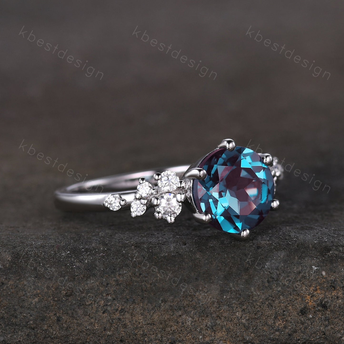Round cut Alexandrite ring vintage cluster Alexandrite engagement ring sterling silver ring women art deco Moissanite wedding ring gift
