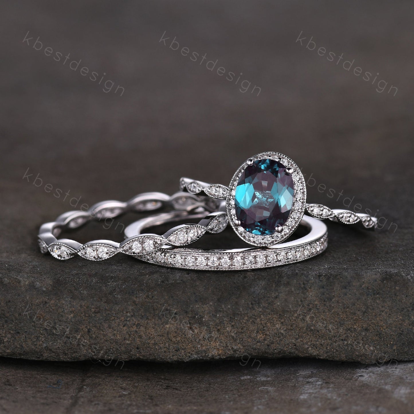 3pcs Alexandrite bridal set oval cut Alexandrite engagement ring set sterling silver vintage moissanite ring unique art deco stacking bands