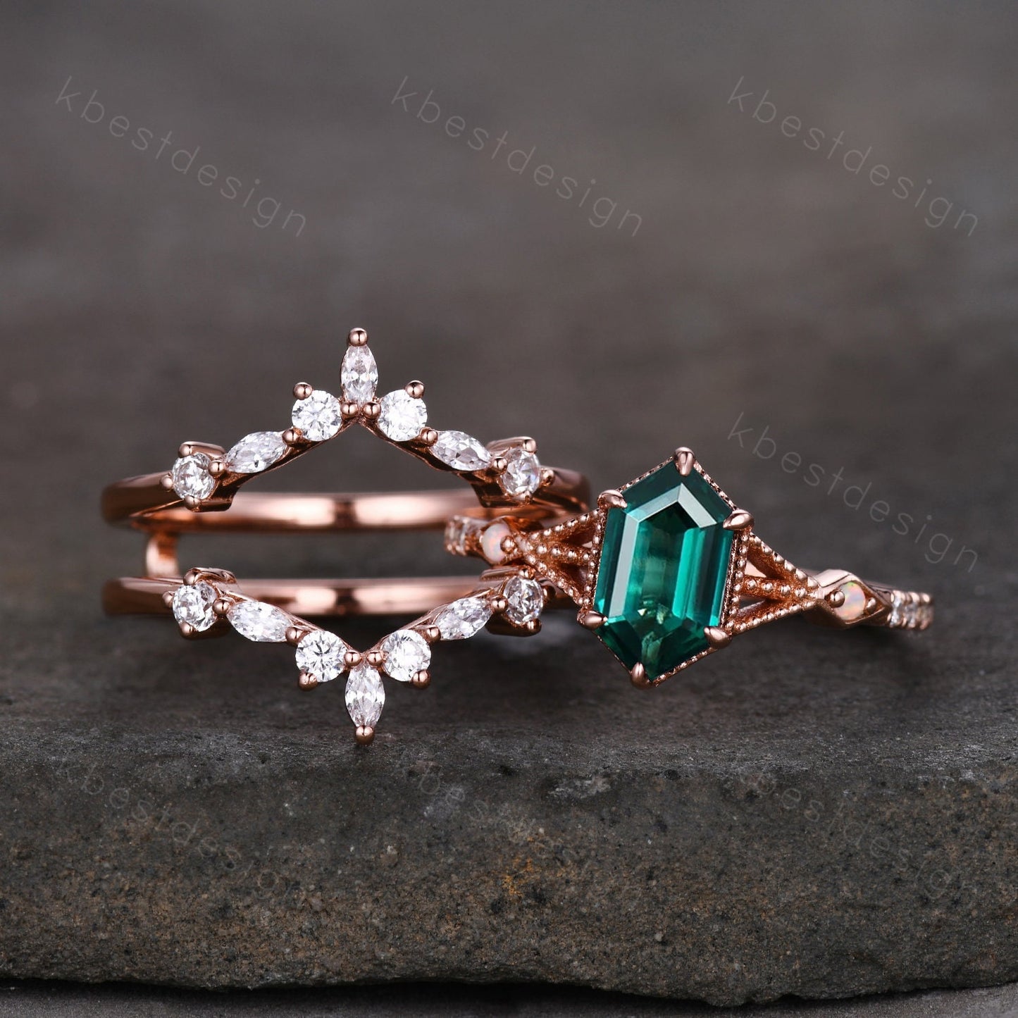 Antique Green Emerald Engagement Ring Set Hexagon cut Engagement Ring Unique Art Deco Moissanite Stacking Matching Band Bridal Promise Set