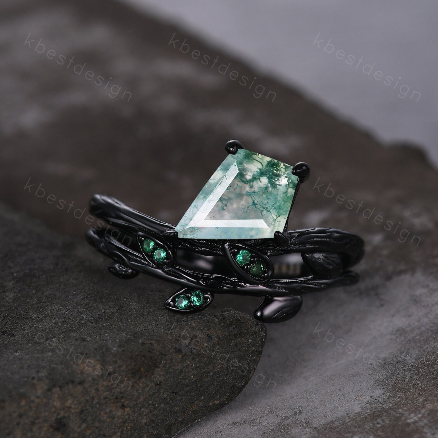 Nature branch moss agate engagement ring black gold kite cut ring unique art deco emerald wedding ring twig leaf ring bridal promise ring