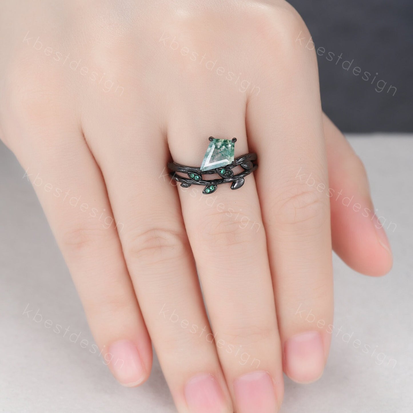 Nature branch moss agate engagement ring black gold kite cut ring unique art deco emerald wedding ring twig leaf ring bridal promise ring