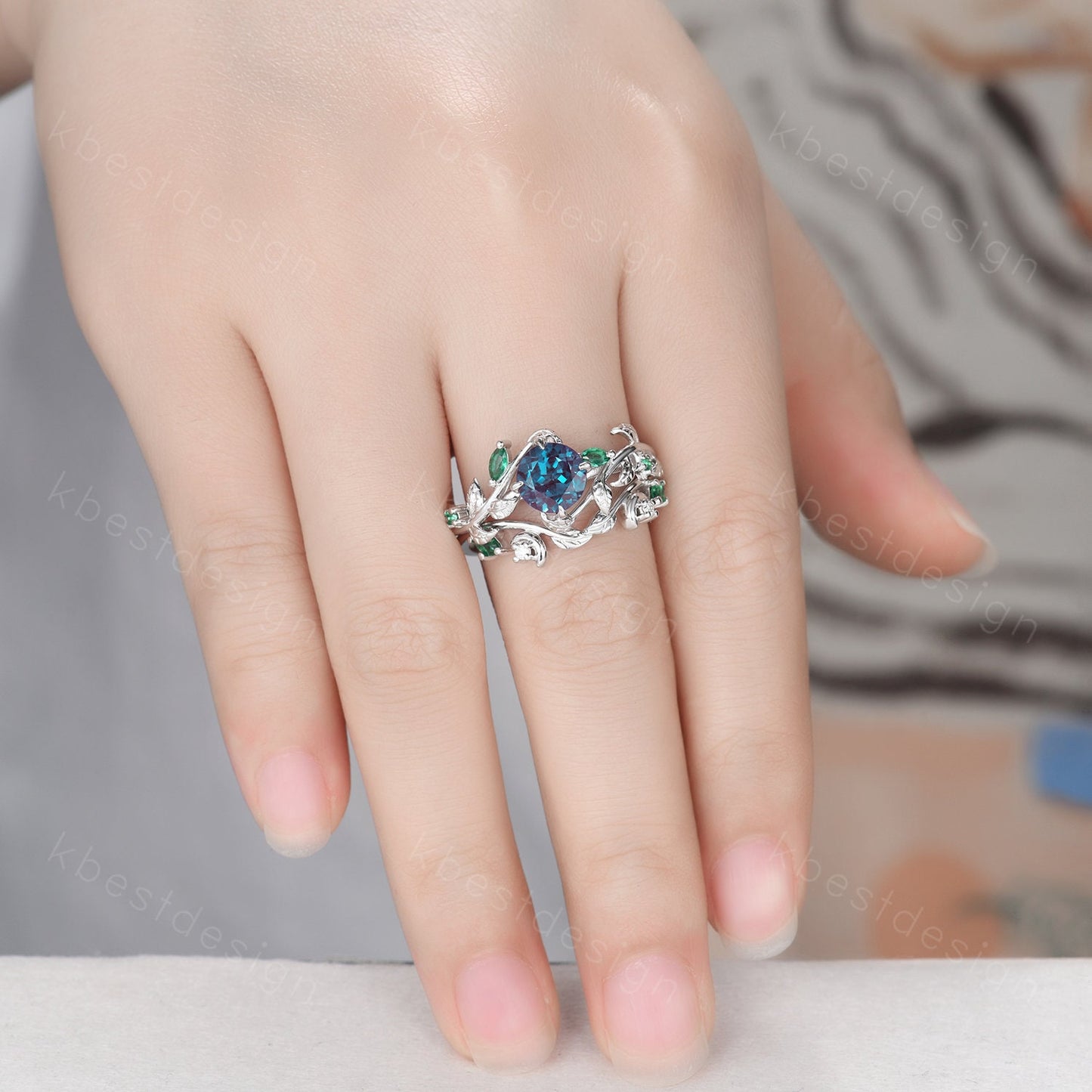 Vintage round cut alexandrite engagement ring silver art deco cluster leaf emerald wedding ring set nature inspired bridal promise ring