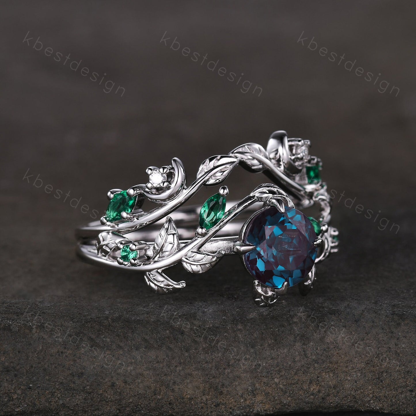 Vintage round cut alexandrite engagement ring silver art deco cluster leaf emerald wedding ring set nature inspired bridal promise ring
