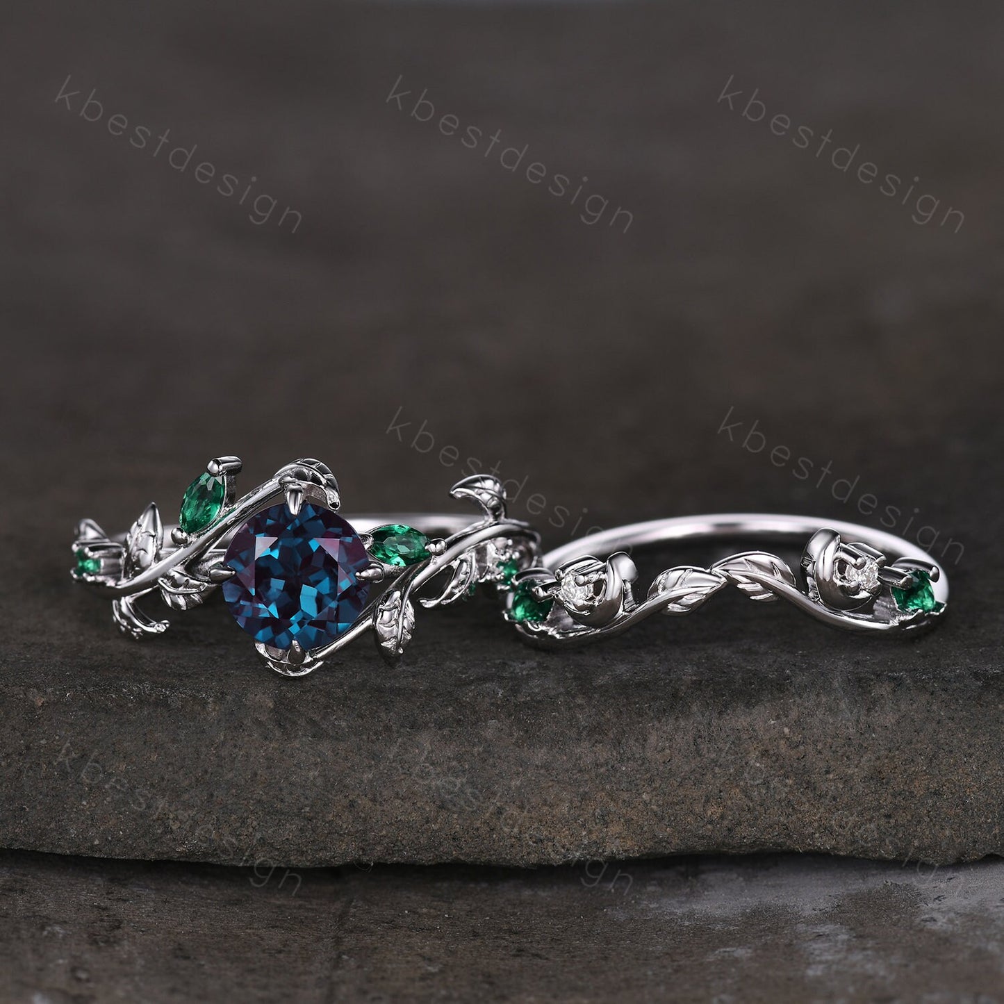 Vintage round cut alexandrite engagement ring silver art deco cluster leaf emerald wedding ring set nature inspired bridal promise ring