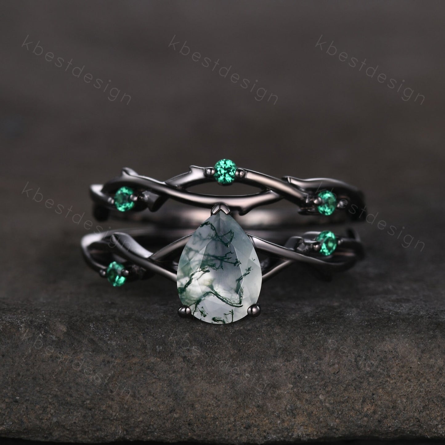 Unique Twig Moss Agate Engagement Ring Gothic Black Gold Rings Vine Emerald Stacking Wedding Band Pear cut Bridal Ring Set Green Agate Ring