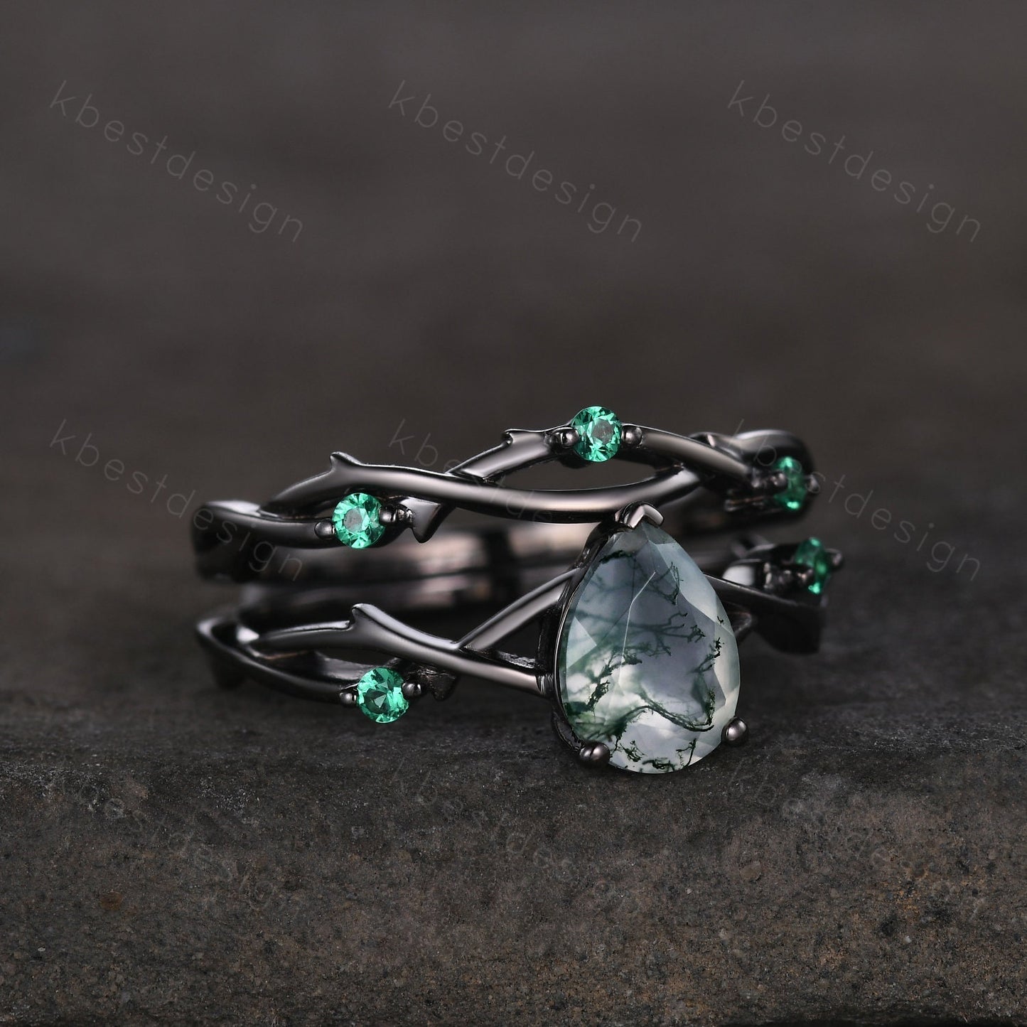 Unique Twig Moss Agate Engagement Ring Gothic Black Gold Rings Vine Emerald Stacking Wedding Band Pear cut Bridal Ring Set Green Agate Ring