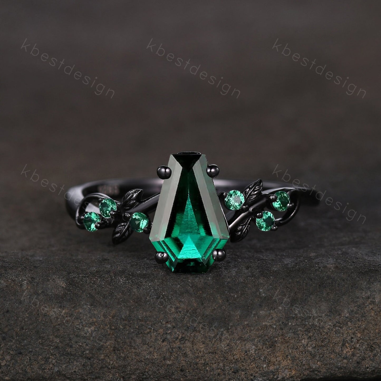 Vintage Coffin cut Emerald Engagement Ring Art Deco Branch Design Leaf Emerald Wedding Ring Gothic Black Gold Ring Unique Bridal Promise Set